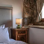 2 Bedroom Cozy In *